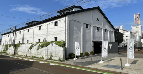 吉乃川 酒ミュージアム「醸蔵」